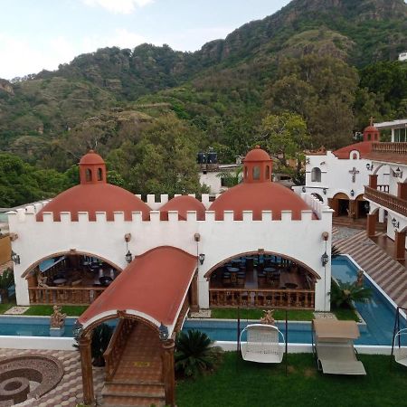 Hotel Leyenda Del Tepozteco Тепостлан Екстер'єр фото