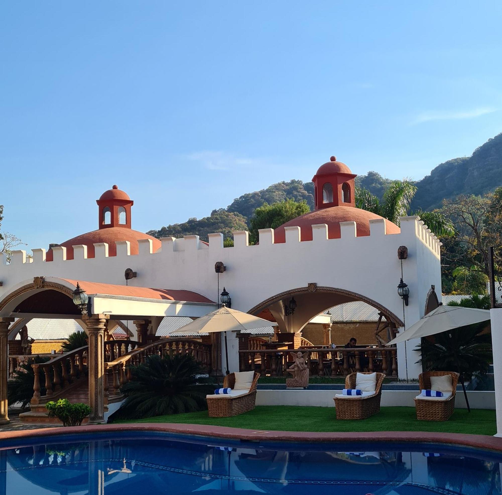 Hotel Leyenda Del Tepozteco Тепостлан Екстер'єр фото