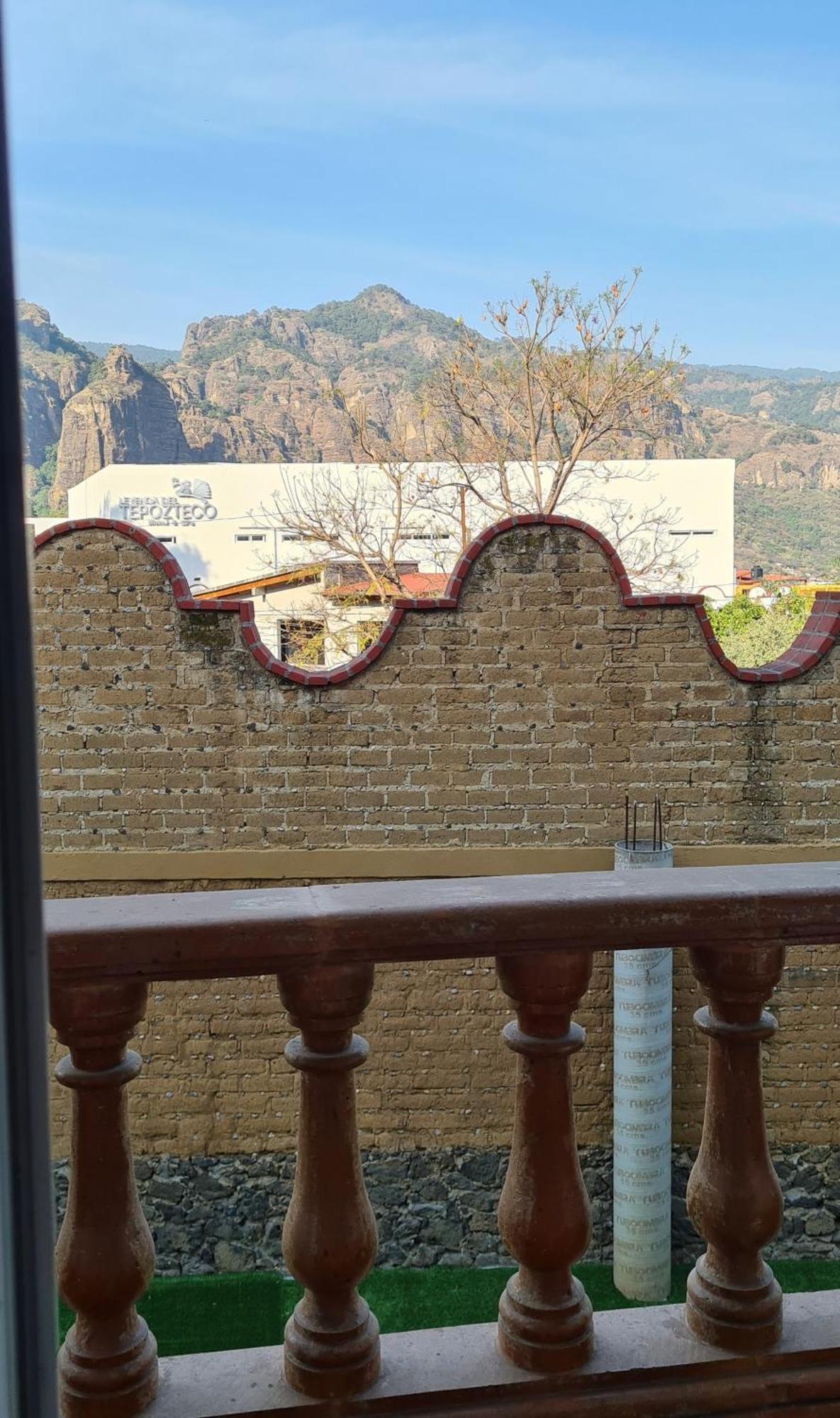 Hotel Leyenda Del Tepozteco Тепостлан Екстер'єр фото